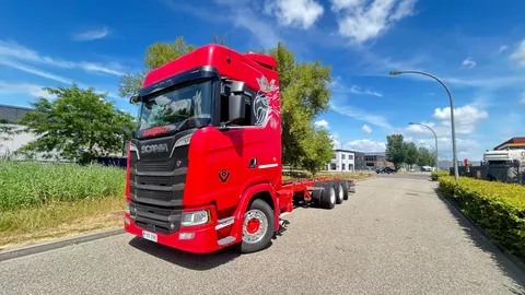 Scania S 660S V8 NGS 8x4 | full air | retarder | steering | Led | acc